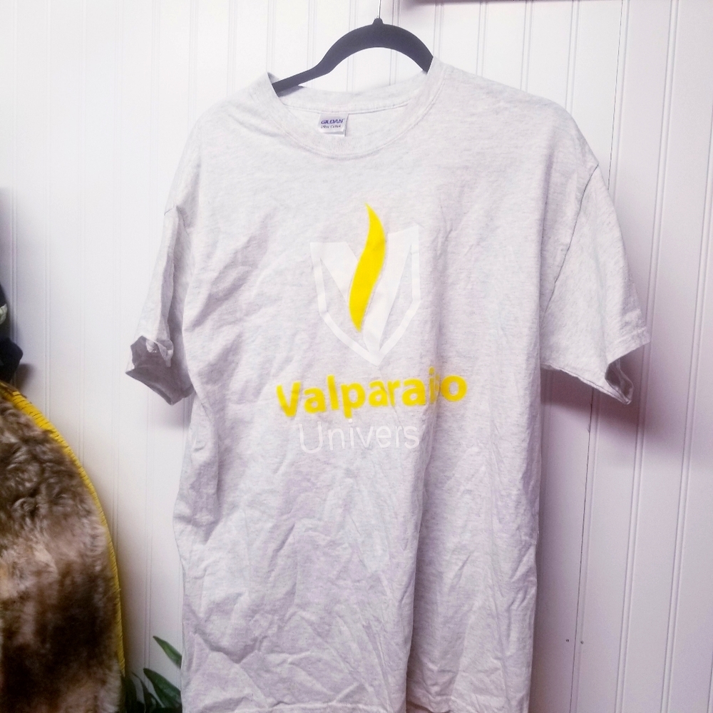 Valparaiso University T-shirt Size Large